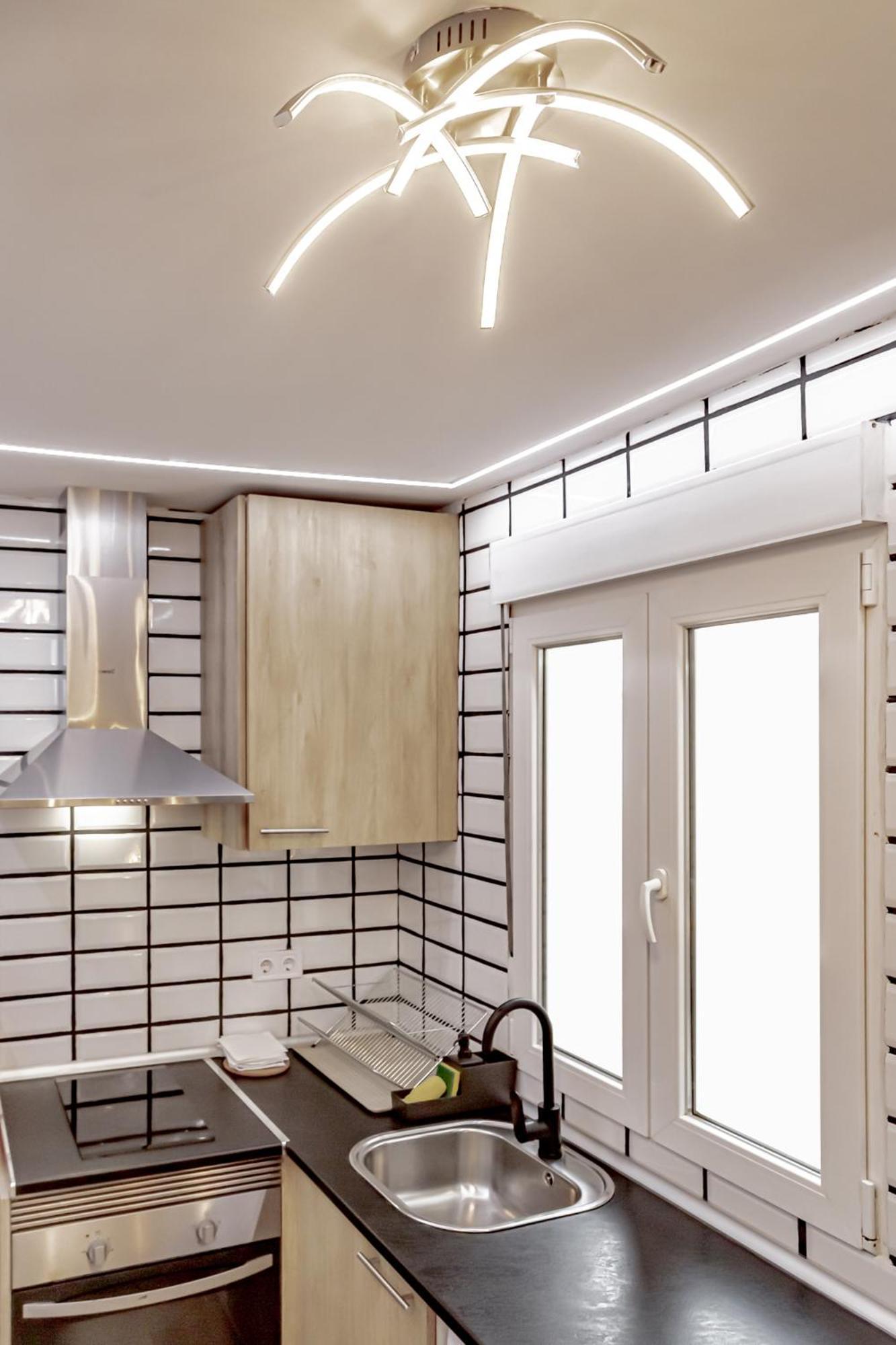 Apartamentos Estrecho Madrid Rum bild