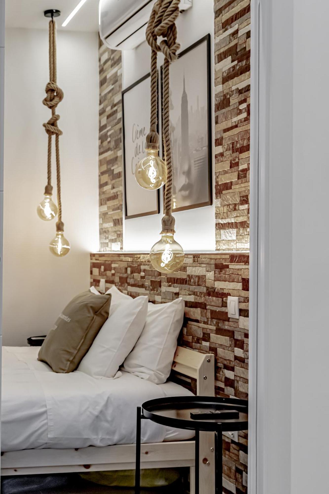 Apartamentos Estrecho Madrid Rum bild